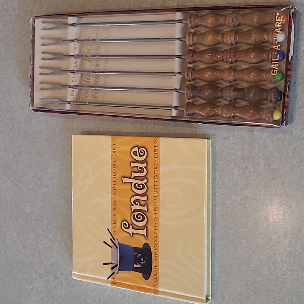 Vintage MCM 6 Fondue forks and recipe book